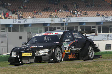 Timo Scheider på vej mod pole position på Hockenheim.